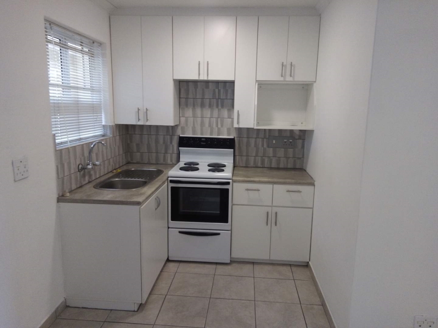 2 Bedroom Property for Sale in La Colline Western Cape